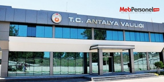 Antalya'da bin 652 memur görevden uzaklaştırıldı