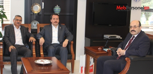 EBS: ''Yükseköğretimde yaşanan sorunları YÖK Başkanı Saraç'a ilettik''