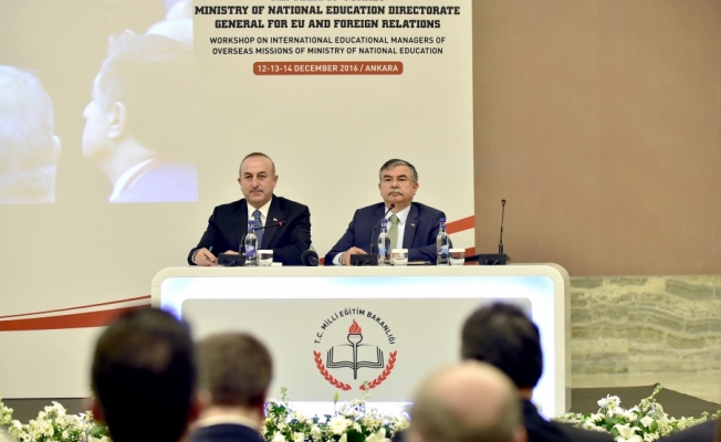 Bakan Yılmaz ve Bakan Çavuşoğlu, yurt dışındaki eğitim müşavirleri ile bir araya geldi