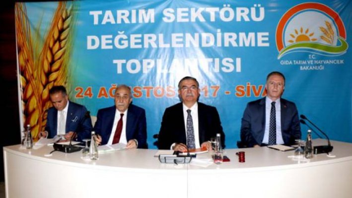İsmet Yılmaz, Ahmet Eşref Fakıbaba ile birlikte Sivas’ta çeşitli temaslarda bulundu