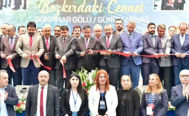 Bakan Yılmaz, İstanbul’da Sivas Tanıtım Günleri’ne katıldı