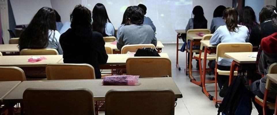 MEB özel fen ve teknoloji liselerinin derslerini belirledi