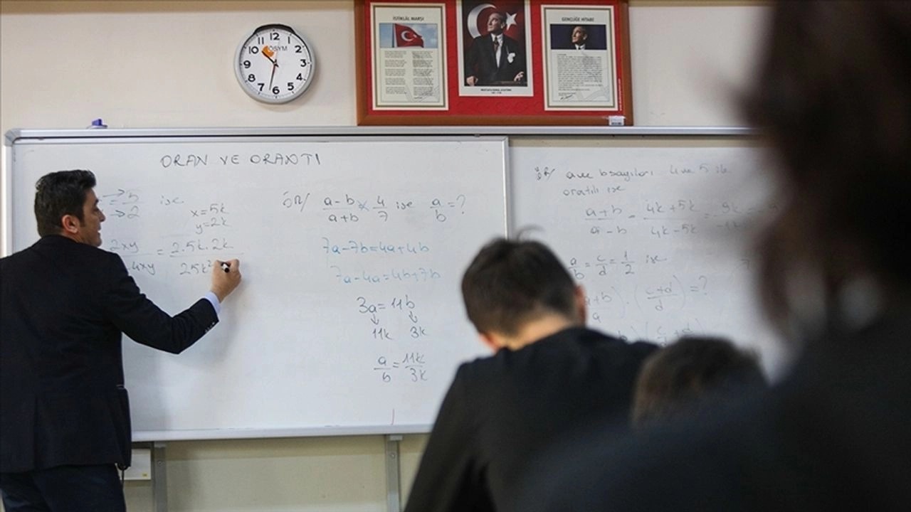 Milli eğitim bakanlığından! Lisede son sınıfta görülen matematik dersi kaldırılıyor…