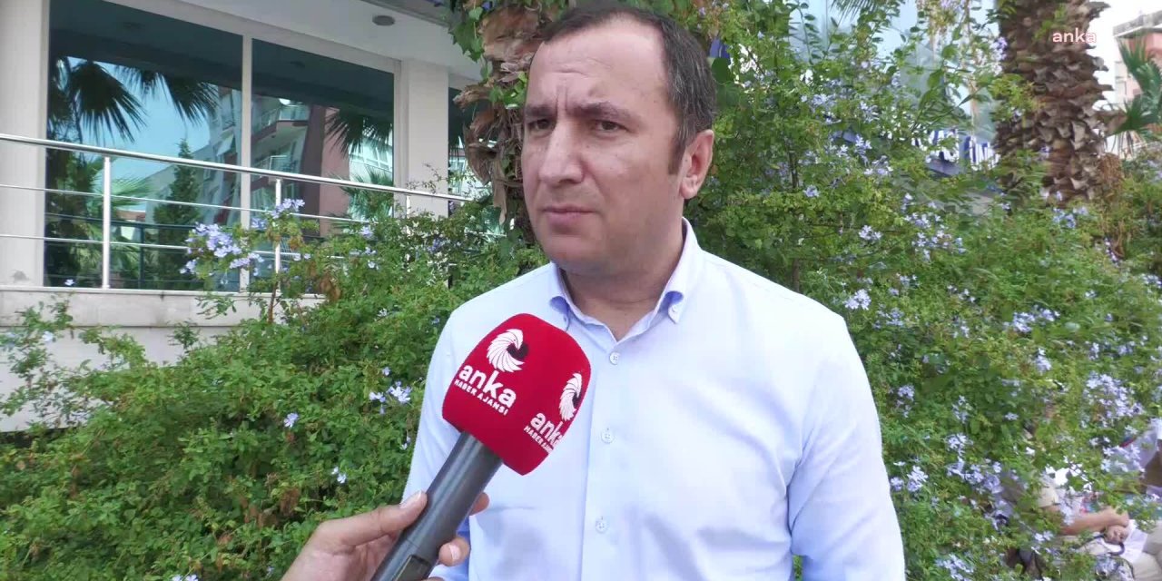 EĞİTİM-İŞ Genel Başkanı Özbay: "1 Milyona Yakın Öğretmen Adayı Var. Planlama Yapılmazsa Sorunlar Giderek Artacak"