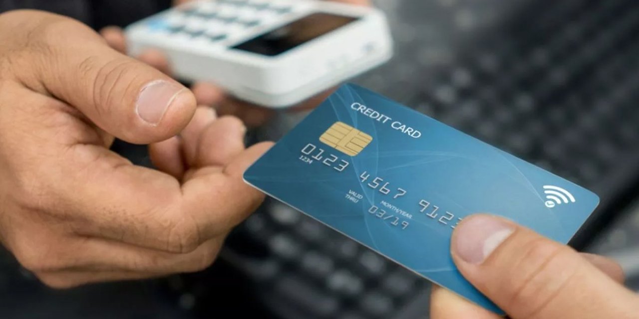 Kredi kart sahiplerine uyarı geldi: Faiz oranları ve taksit sayısında değişiklik olacak mı?