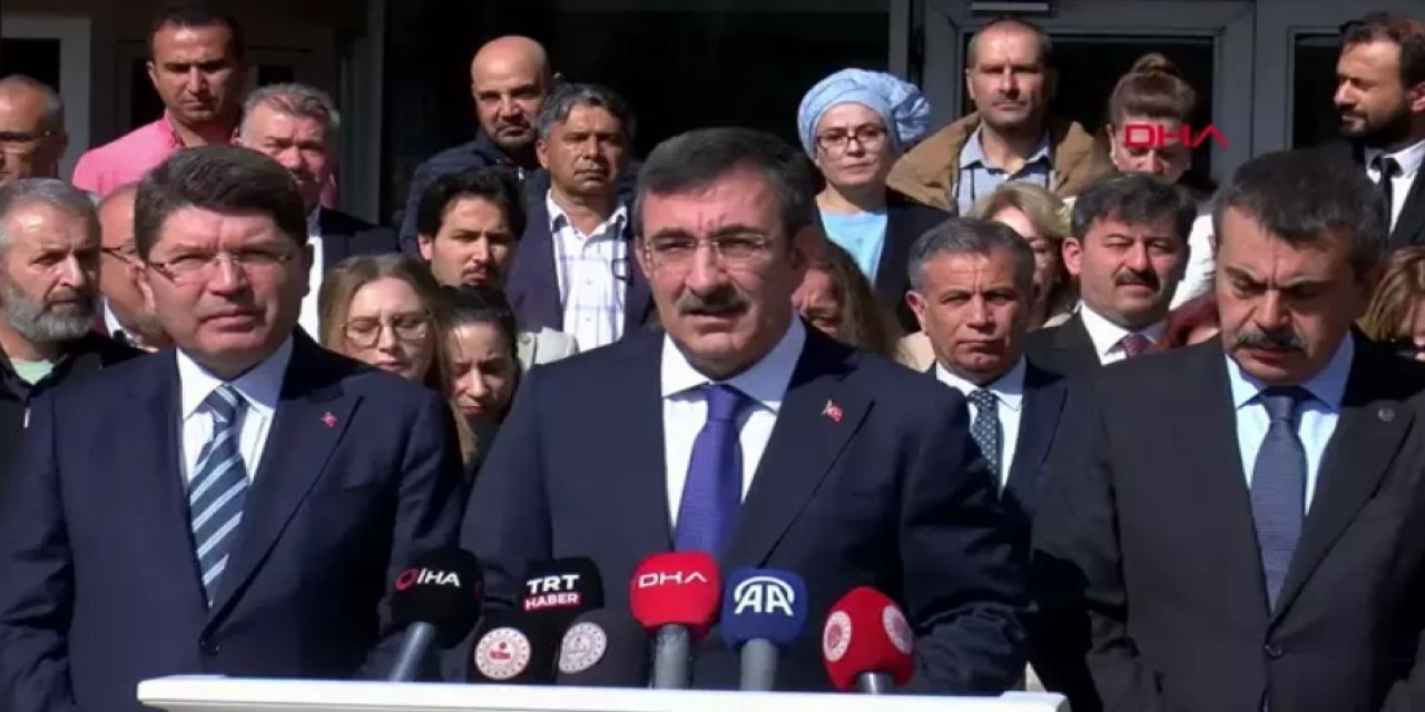 CB Yardımcısı Cevdet Yılmaz: ''Öğretmenleri güvence altına alıyoruz.''