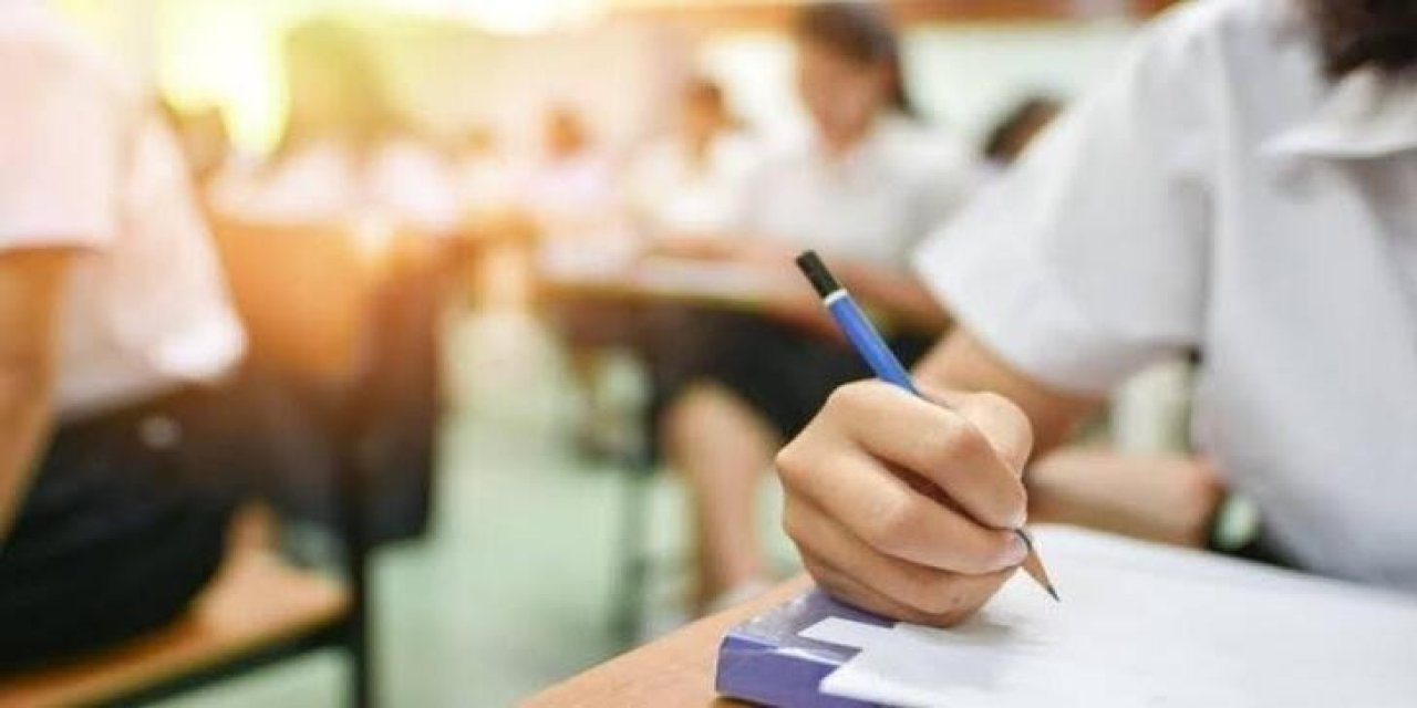 Lise eğitiminde "Ders saatlerinin ve türlerinin azaltılması gerekiyor" önerisi