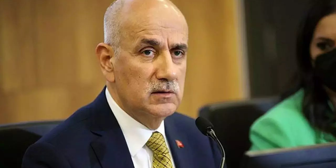 AK Parti Milletvekili Vahit Kirişci’den Şaşırtan WhatsApp Paylaşımı: Mülakat İçin Torpil Talebi Durumda Göründü