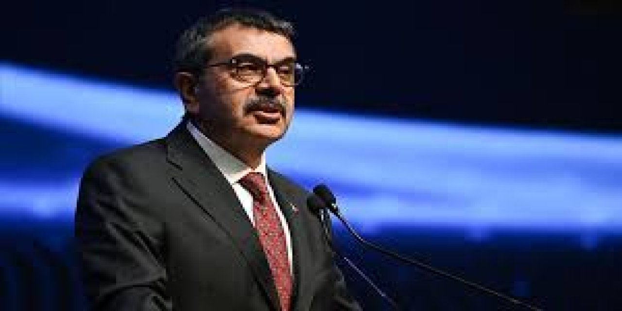 Milli Eğitim Bakanı Yusuf Tekin, branş kontenjan dağılımı eleştirilerine yanıt verdi