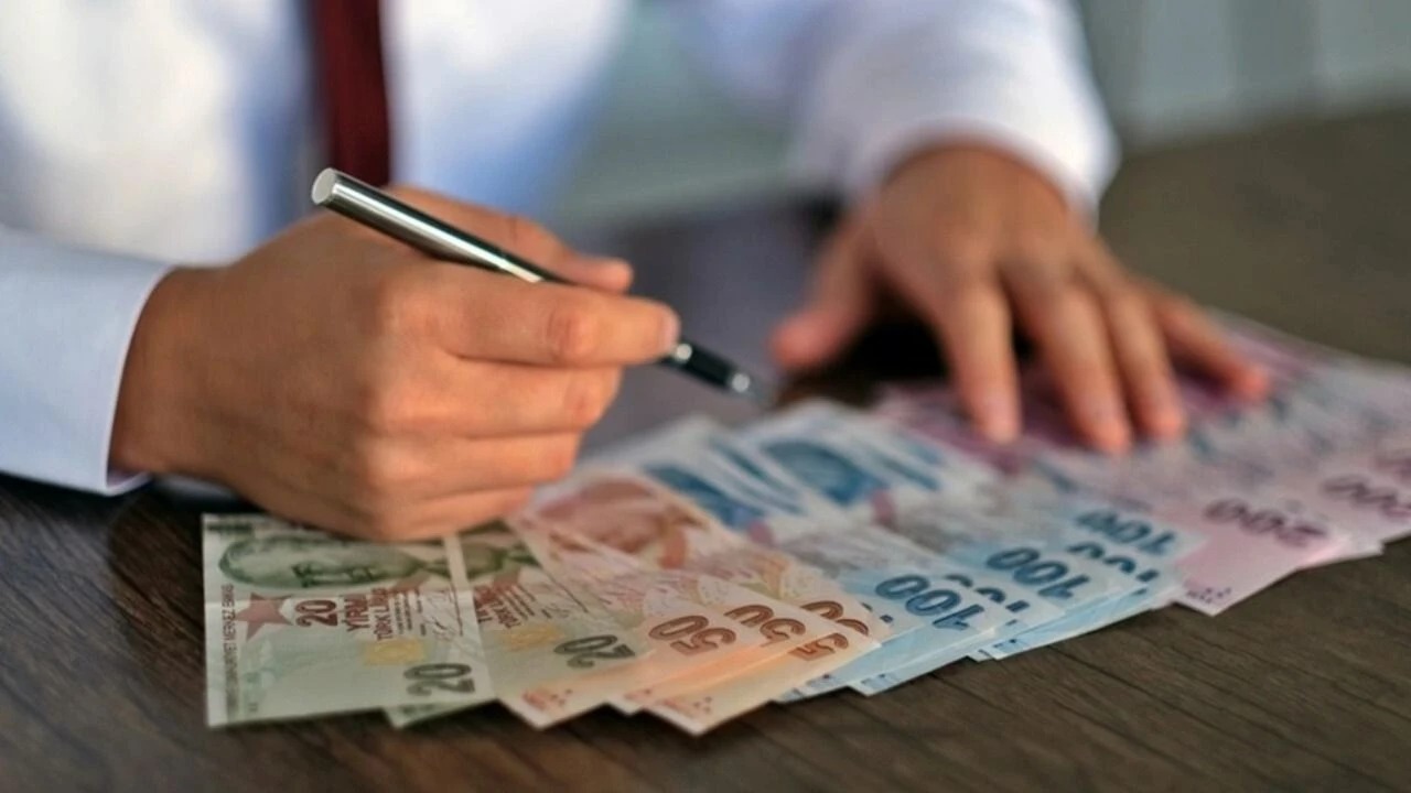Memur Zammında Kritik Viraj: Yüzde 15,6 Cepte, Gözler Yüzde 25 İçin Refah Payı Kararında