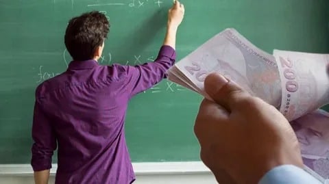 Haziran Seminerleri Ek Ders Ücreti Belli Oldu! En Yüksek Ek Ders Ücretini Hangi Öğretmenler Alıyor? İşte 528 TL'lik O Fark