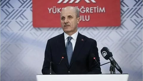 YÖK'ten Geleceğe Yönelik Adım: Talebi Azalan Bölümler Kapanıyor, Yeni Dijital Alanlara Yatırım Yapılıyor!