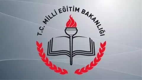 Mezuniyet Videosunda Kurtlar Vadisi Müziği Krizi: Öğretmen Hakkında Tartışmalar Büyüyor