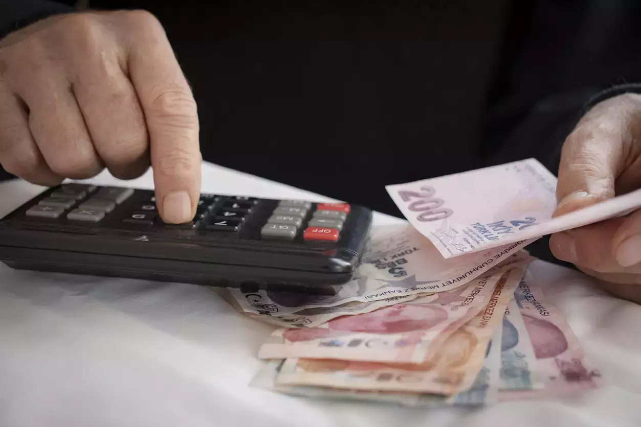 Memurların 14 Günlük Maaş Farkı Ödemesi Ne Zaman Yapılacak?