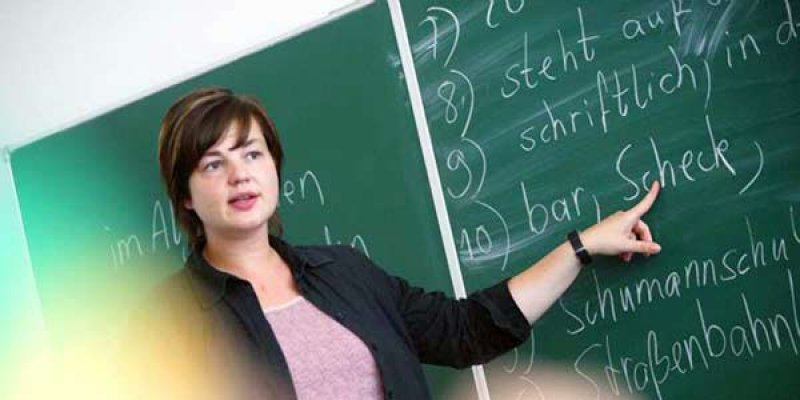 Bakan Ziya Selçuk Almanca Öğretmenlerinin Sesini Duymalı, Yeterli Atama Yapmalı