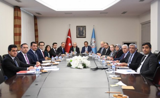 Mesleki eğitim programlarının ulusal yeterliliklerle uyumu masaya yatırıldı