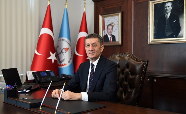 "Öğretmenlerimizin emekleri çok saygı değer"
