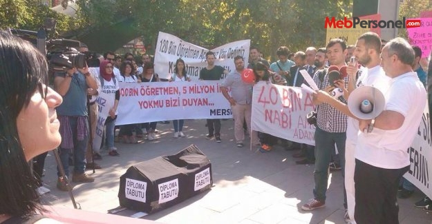 5 Ekim Dünya Öğretmenler Gününde Kadro Talebimizle Alandaydık