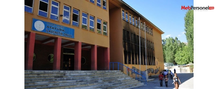 ''Ücretli Öğretmen Atamasını MEM Yerine Emniyet Yaptı'' İddiası