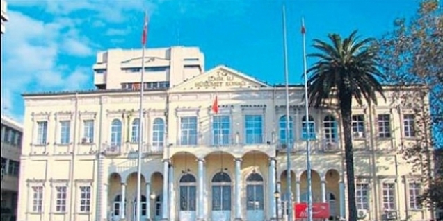 İzmir'de kamu çalışanlarına kıyafet serbestliği geldi