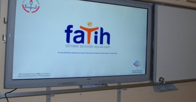 MEB 18 bin akıllı tahta aldı