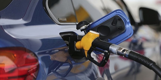 Benzine zam yapıldı