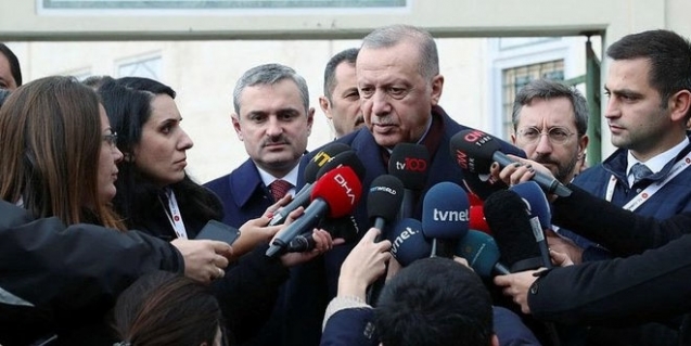 Cumhurbaşkanı  Erdoğan, Cuma namazı sonrası açıklamalarda bulundu