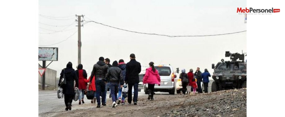 3 bin öğretmen bir SMS'le Cizre ve Silopi'yi terketti