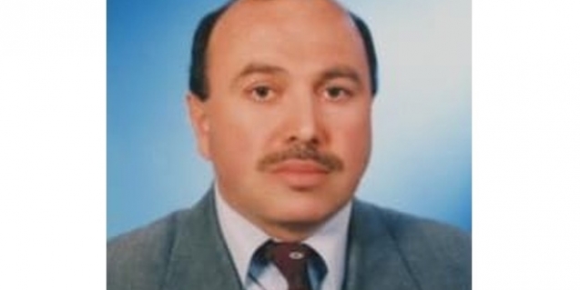 Tedavi gören öğretmen koronavirüse yenildi