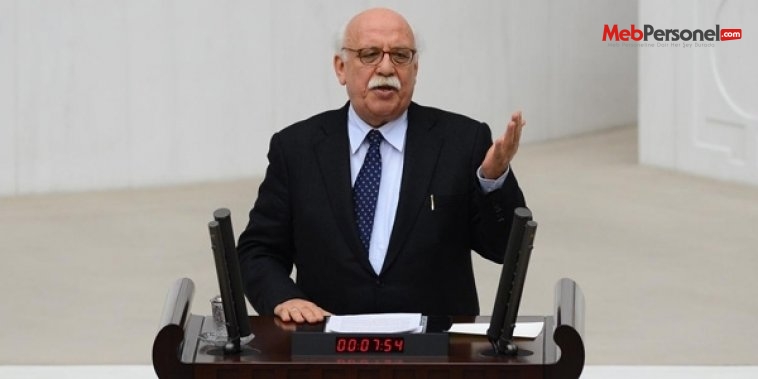 Bakan Avcı: İmam hatiplere zorla kayıt yok