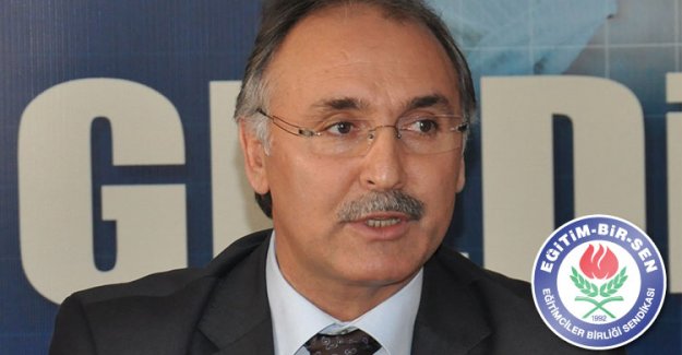 Ahmet Özer'den Öğretmen Atamaları Önerisi