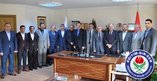 AK Parti Milletvekillerinden Eğitim-Bir-Sen'e Ziyaret