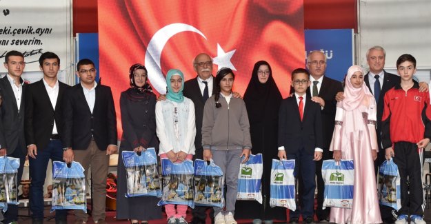 Bakan Avcı, İmam Hatip Okulları Şöleni’ne katıldı