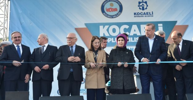 Bakan Avcı Kocaeli´de toplu açılış töreninde