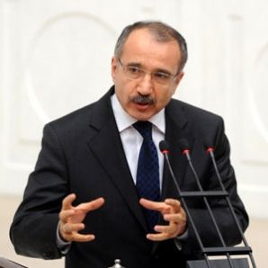 Bakan Dinçer,Şubat Ataması için Başbakan Beni Sıkıştırıyor