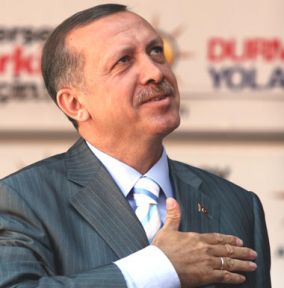 BENİM ELİMDENSE ANCAK BAŞBAKANA  YALVARMAK GELİR.