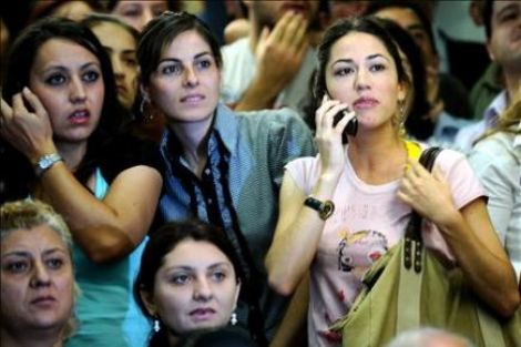 2015 Atanamayan Öğretmenlere ve Sınıf Öğretmenlerine Umut Olacak!