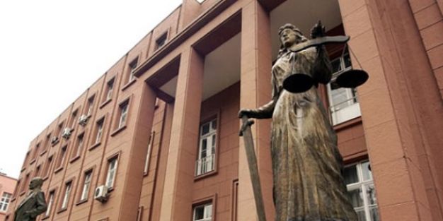 Cuma'ya gitmek işten çıkarılma nedeni olamaz
