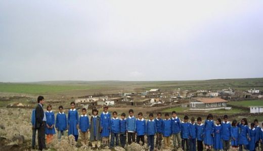 Doğuda Bekar Sınıf Öğretmeni Olmak