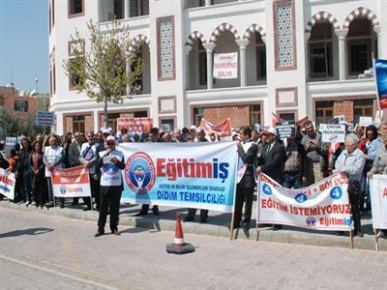 Eğitim-İş'ten Memur Zammı Açıklaması