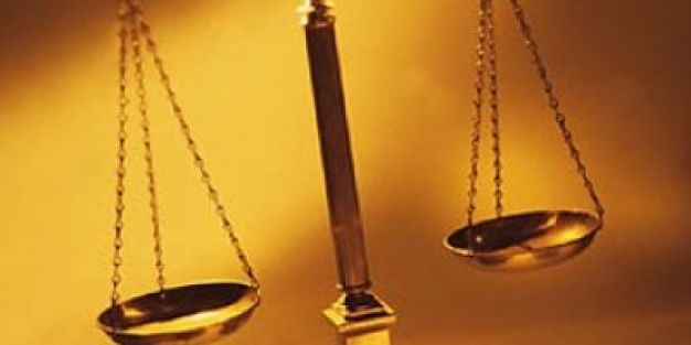 Eğitim-Sen Milli Eğitim Bakanlığını ve Bakanı Şikayet Etti