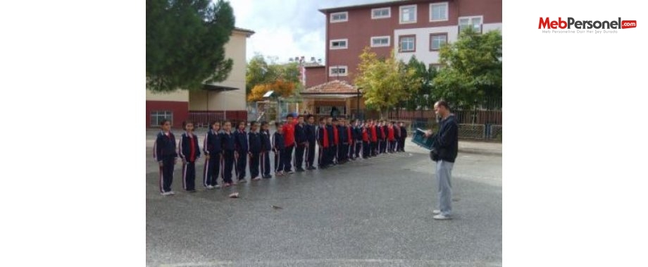 "Beden Eğitimi öğretmenleri de, Beden Eğitimi dersi de can çekişiyor"