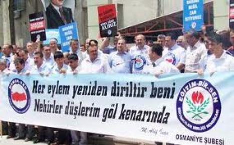 Öğretmenler İş Bıraktı