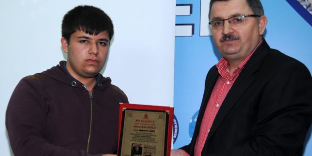'Liseli Gençler Davam'ı Okuyor' Ödül Töreni Gerçekleştirildi