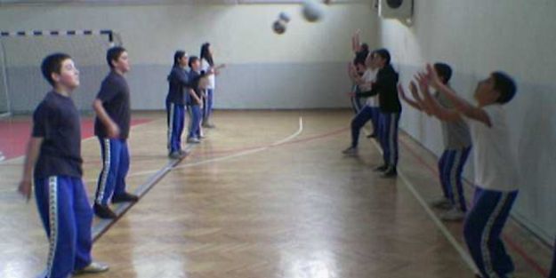 Meslek liselerinde beden dersi kaldırıldı
