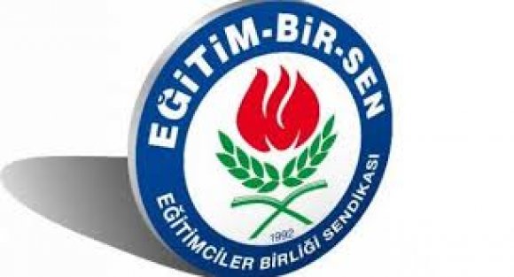 Müfredatta Temel Değişikliklere İhtiyaç Var