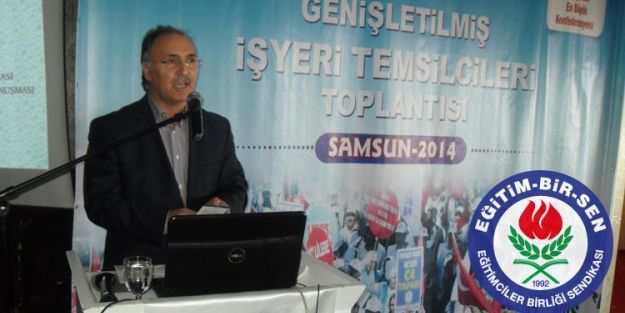 Müfredat ve Ders Kitapları Yeniden Gözden Geçirilmeli