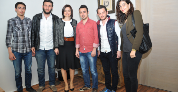 Twıtter'dan Çağrı Geldi; Öğretmenlerle Buluştu