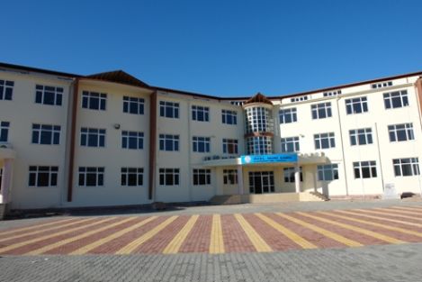 Yeni Açılan Okullara Öğretmen Ataması Yapılmalıdır