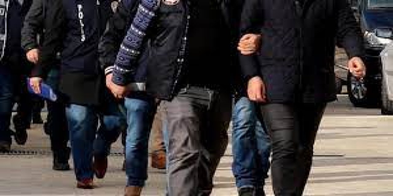 37 eski mülki idare amiri ile 14 mahrem imama FETÖ gözaltısı
